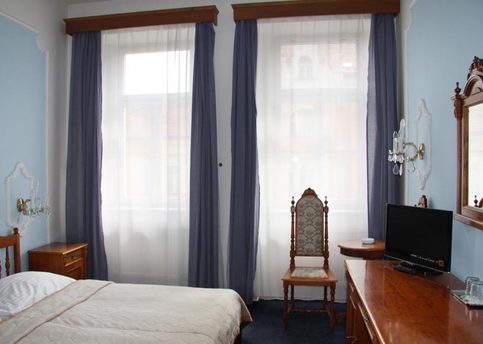 Main double room 03
